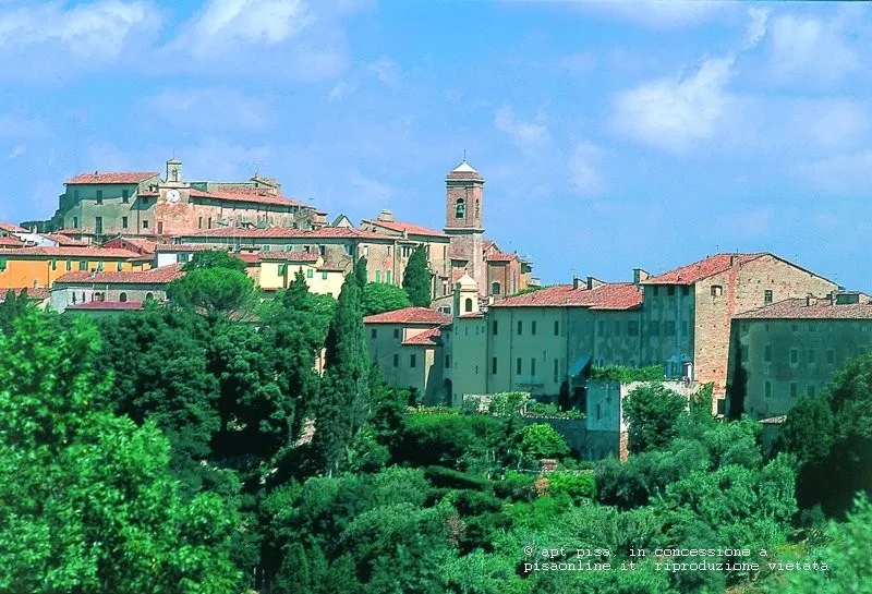Riparbella